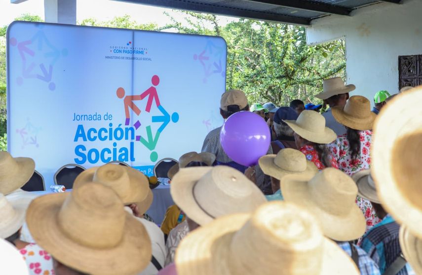 Mides atiende a más de 2,100 personas en El Picador, comunidad con alto nivel de pobreza