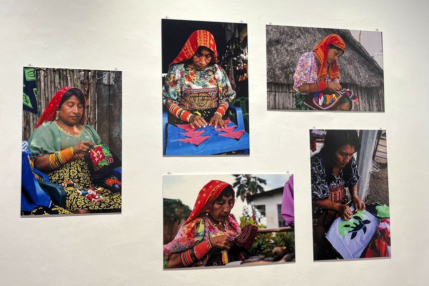 Las molas, el arte indígena más distintivo y colorido de Panamá llega a Roma