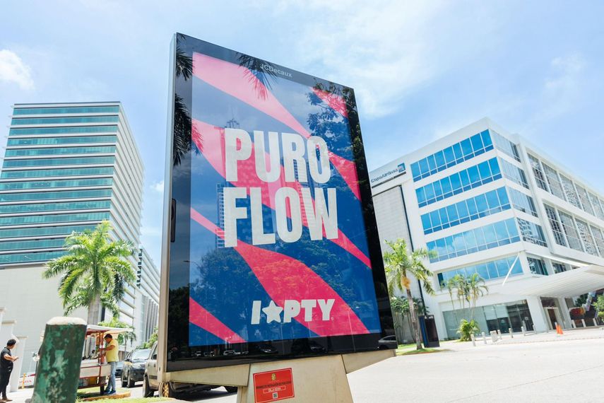 Mayer Mizrachi ofrece vacaciones a turistas afectados por protestas en España