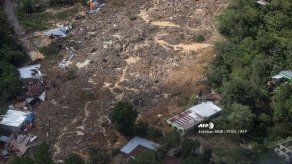 Suspenden búsqueda de soterrados por alud causado por Eta en Guatemala