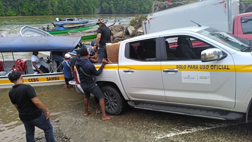 Inicia traslado de docentes hacia áreas de difícil acceso previo al inicio del año escolar