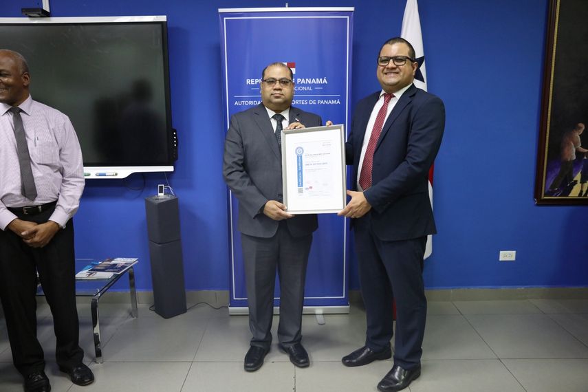 Autoridad de Pasaportes recibe certificación ISO 9001