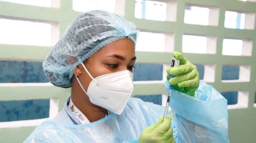 Minsa informa que en próximos días llegan al país vacunas hexavalente y de Influenza