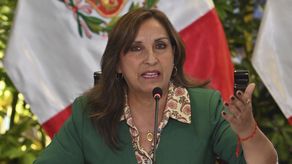 Presidenta de Perú no renunciará, pese presión política. AFP