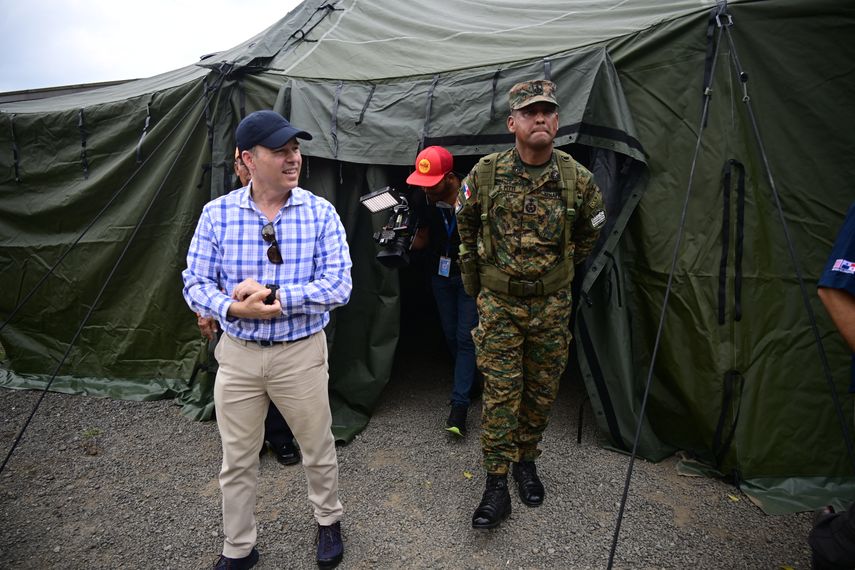 EEUU dona a Panamá material para asistir a migrantes en selva de Darién