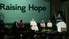 El papa y Schwarzenegger instan a ejercer presión sobre los gobiernos para frenar el cambio climático