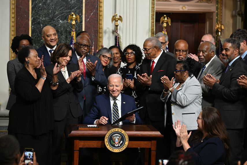 El presidente de Estados Unidos, Joe Biden, designó este martes un nuevo monumento nacional en memoria del linchamiento racista del adolescente Emmett Till en la década de 1950.