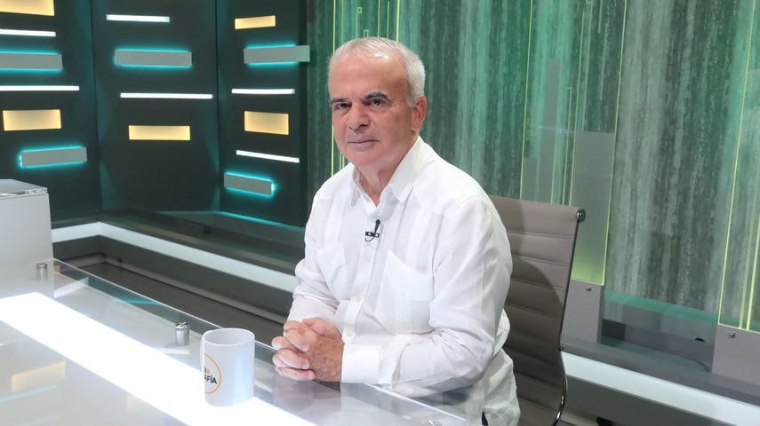 Más de 31 mil empleos se perdieron con cierre de la mina, asegura René Quevedo