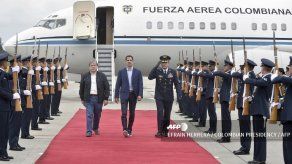 Guaidó en Bogotá para arreciar presión contra Maduro