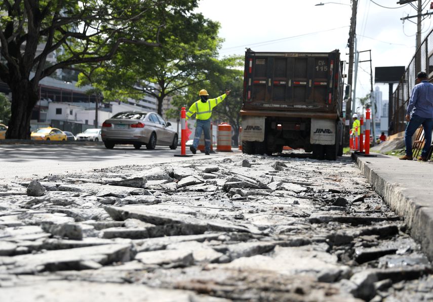 MOP inicia mantenimiento de calles en 35 corregimientos