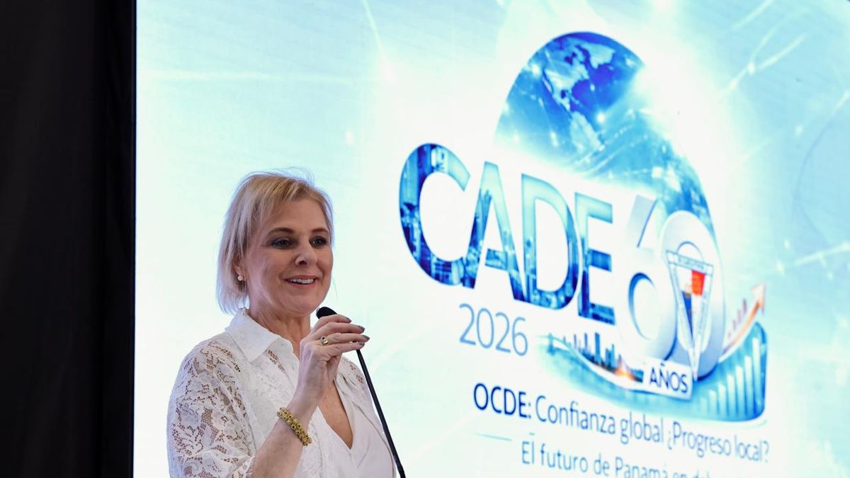 La Asociación Panameña de Ejecutivos de Empresa (APEDE) inauguró la Conferencia Anual de Ejecutivos de Empresa (CADE 2026), dando inicio a tres días de diálogo centrados en la posible adhesión de Panamá a la Organización para la Cooperación y el Desarrollo Económicos (OCDE). La Asociación Panameña de Ejecutivos de Empresa (APEDE) inauguró la Conferencia Anual de Ejecutivos de Empresa (CADE 2026), dando inicio a tres días de diálogo centrados en la posible adhesión de Panamá a la Organización para la Cooperación y el Desarrollo Económicos (OCDE).