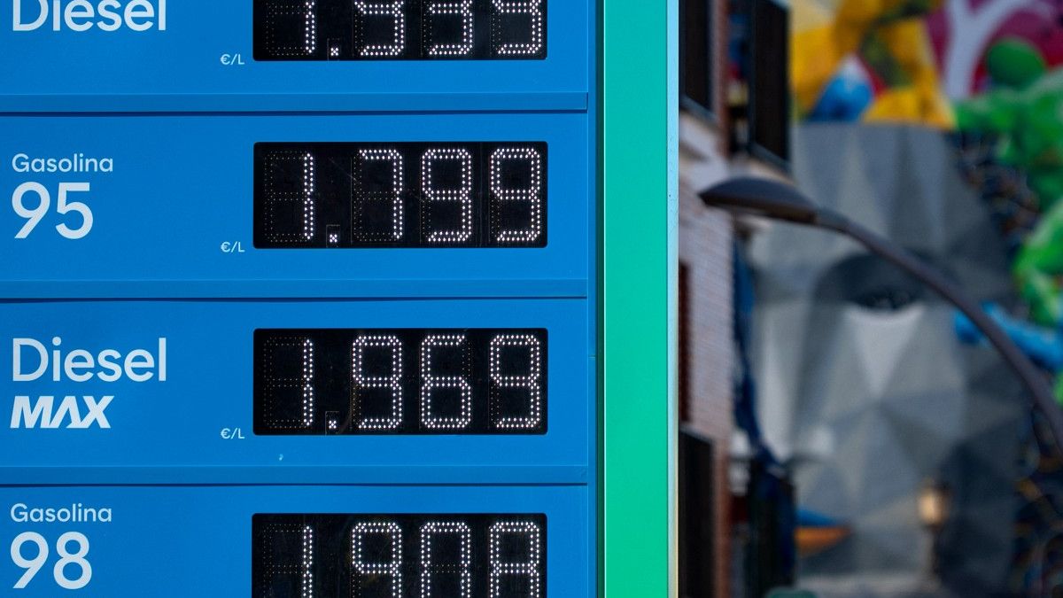 Precio del petróleo supera los 100 dólares en medio de la guerra en Oriente Medio Precio del petróleo supera los 100 dólares en medio de la guerra en Oriente Medio