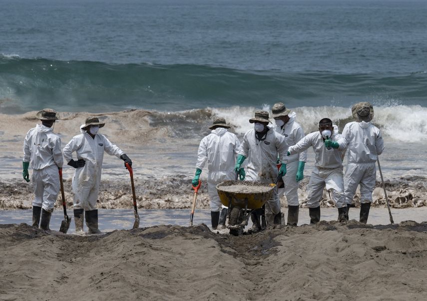 Repsol terminará en marzo limpieza de derrame de petróleo