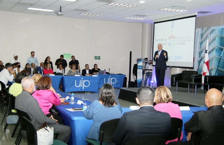 Candidatos Presidenciales se comprometen en reforzar el sistema de salud