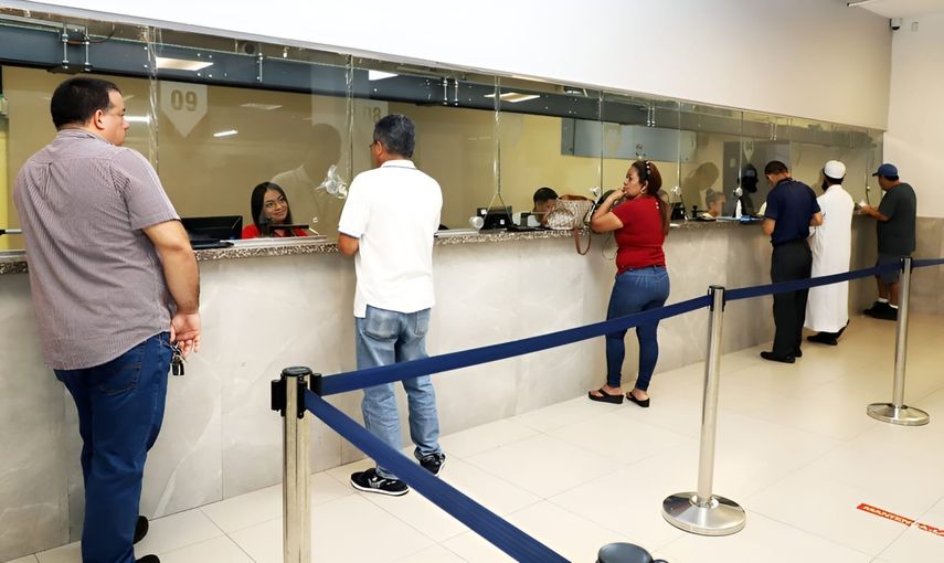 Panamá promulga decreto que establece cierre de oficinas públicas por partido del Mundial