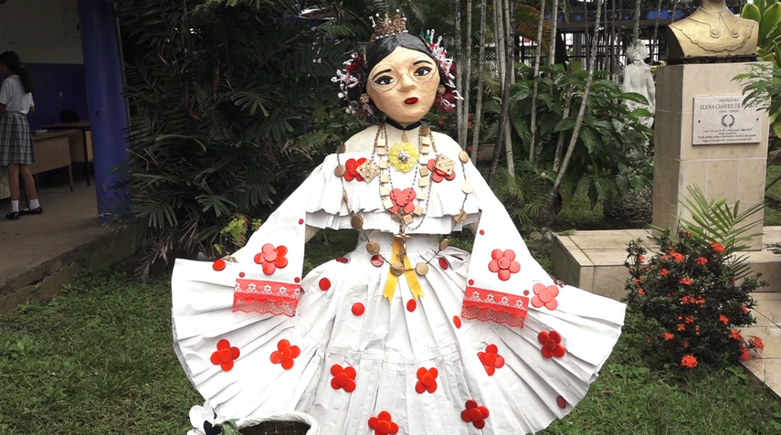 Estudiantes muestran su creatividad