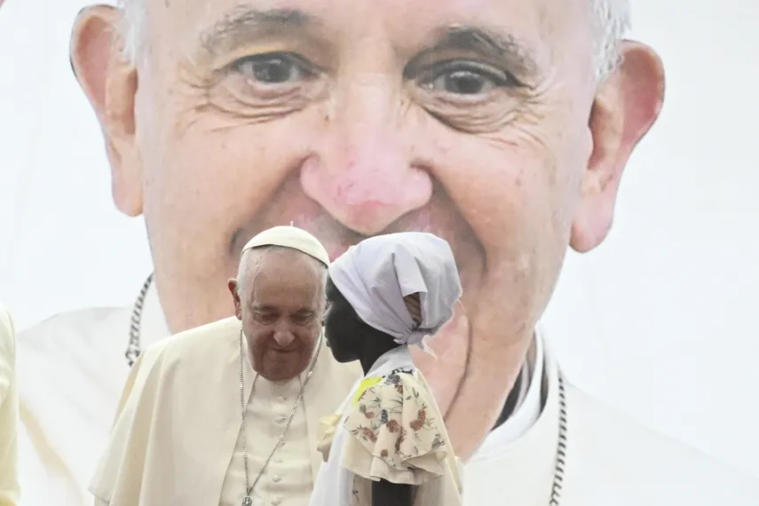 El papa Francisco dijo el domingo estar "preocupado" y "entristecido" por la situación en Nicaragua, especialmente por el obispo Rolando Álvarez, condenado a 26 años de cárcel, y por la deportación de 222 opositores a Estados Unidos.