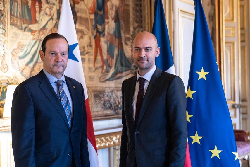 Panamá y Francia discuten agenda internacional y preparan visita diplomática