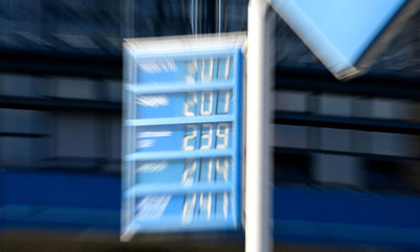 Irán desafía el bloqueo de EE.UU. y el precio del petróleo se dispara