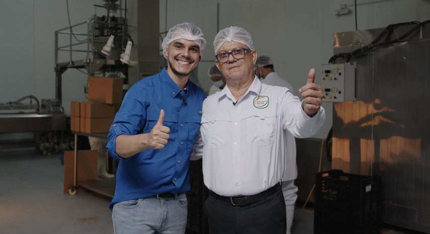 Diomedes Ru&iacute;z, Fundador del Emprendimiento: Banana Ru&iacute;z, en la provincia de Chiriqu&iacute;, nos comparte en esta nueva edici&oacute;n de Creando Ando c&oacute;mo los valores familiares y sus ra&iacute;ces en la industria bananera lo llevaron a establecer su emprendimiento.