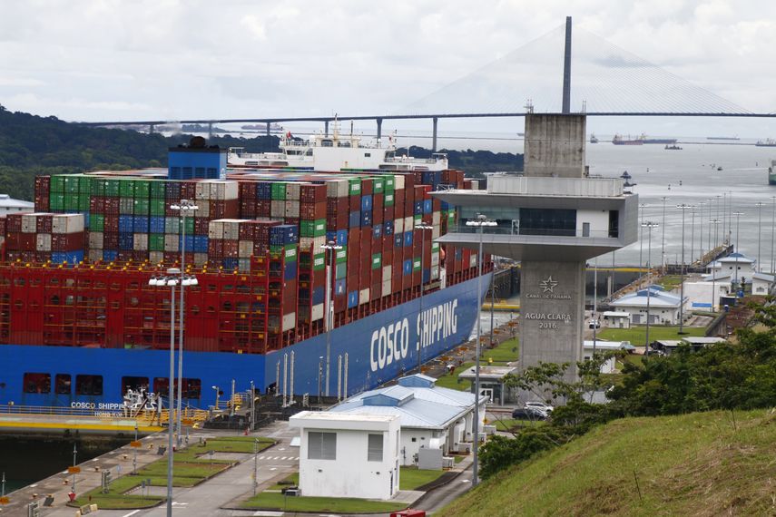 Canal de Panamá redujo su deuda desde 2019 de $2.600 a $600 millones Canal de Panamá redujo su deuda desde 2019 de $2.600 a $600 millones