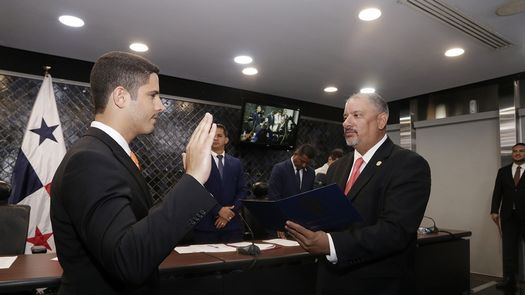 José Pérez Barboni, electo presidente de la Comisión de Infraestructura y Asuntos del Canal