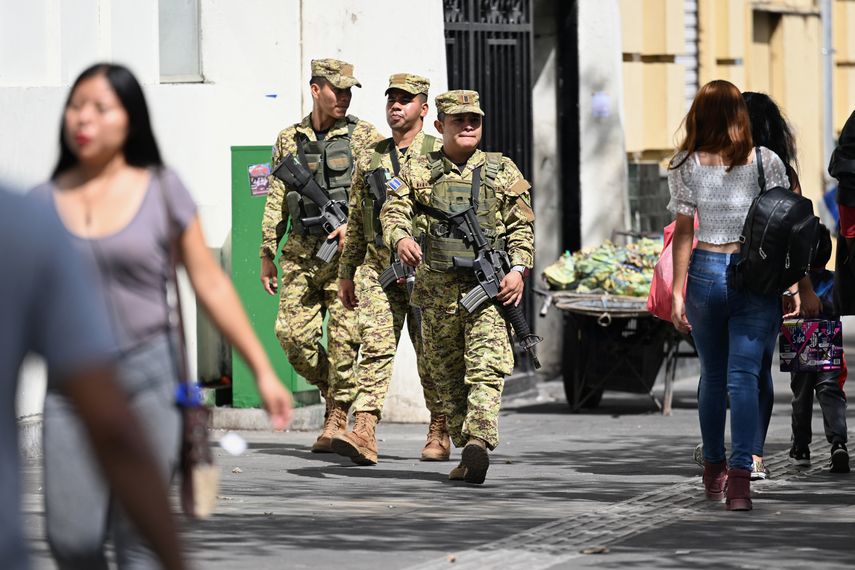 Nayib Bukele fue reelegido en febrero con el 85% de los votos para un nuevo periodo en El Salvador, favorecido por su "guerra" contra las pandillas. Nayib Bukele fue reelegido en febrero con el 85% de los votos para un nuevo periodo en El Salvador, favorecido por su "guerra" contra las pandillas.