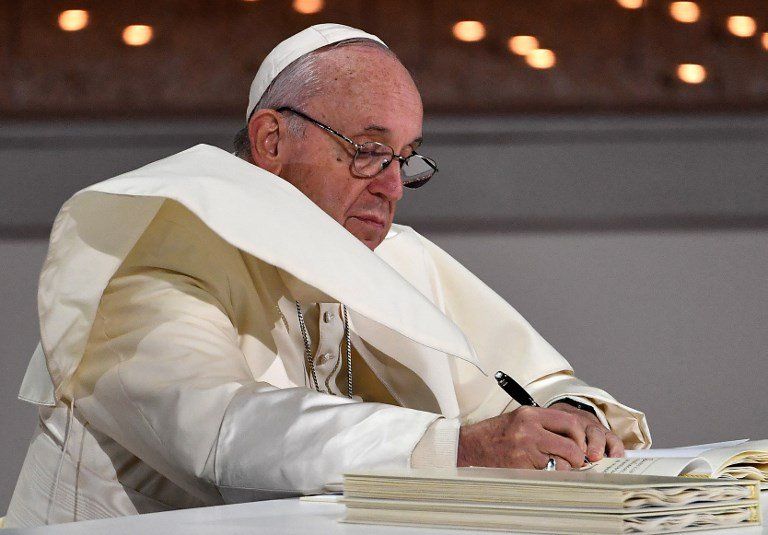 Papa dice que la libertad religiosa no se limita a la libertad de culto