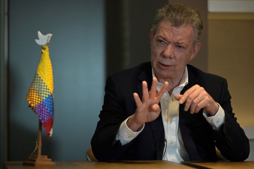 La paz es irreversible en Colombia, expresidente Santos