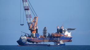 OPEP+ abre el grifo del petróleo