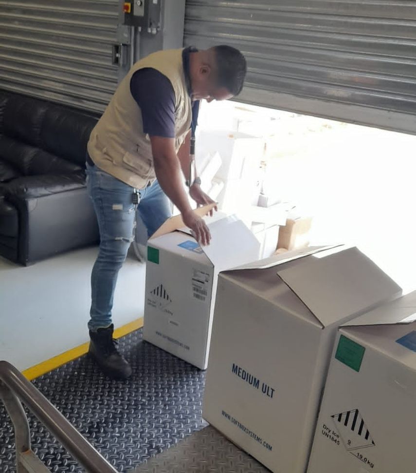 Panamá recibe nuevo lote de vacunas bivalentes e influenza