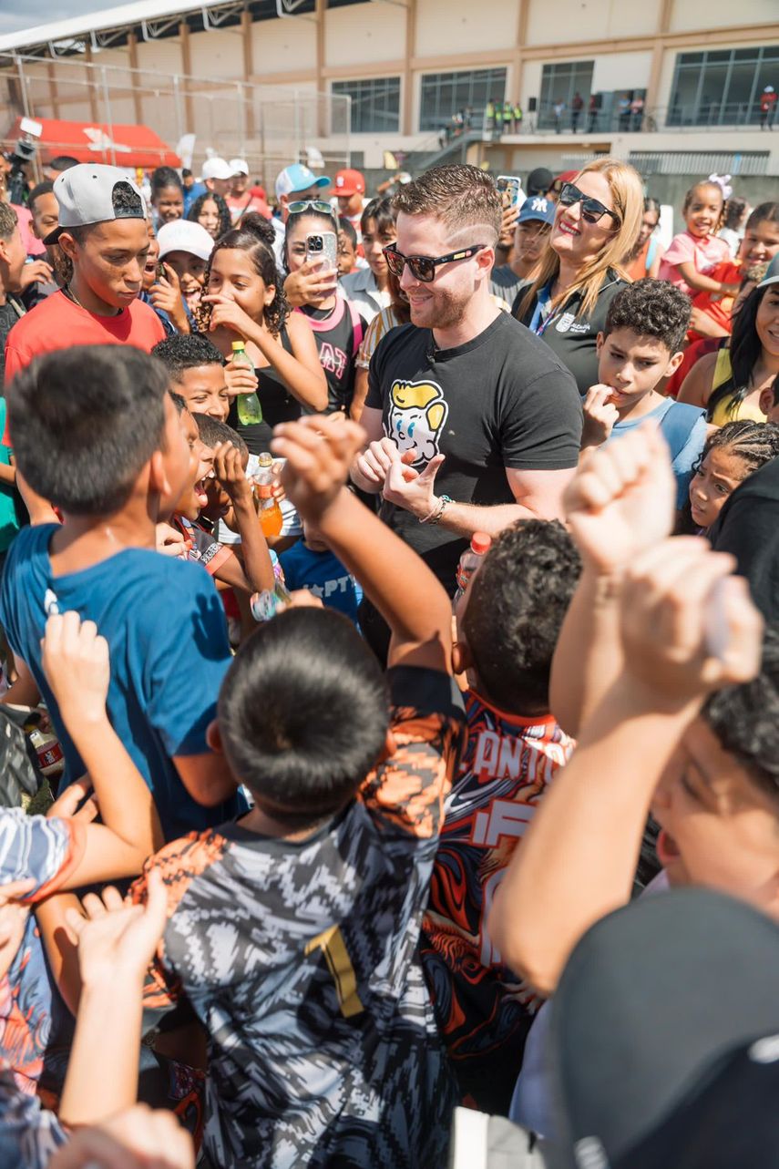 Más de 2 mil niños y adolescentes participaron en competencias organizadas por la Alcaldía de Panamá. Más de 2 mil niños y adolescentes participaron en competencias organizadas por la Alcaldía de Panamá.