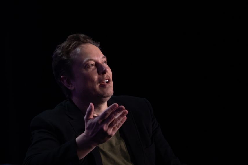 Elon Musk vuelve a demandar a OpenAI por fraude y publicidad engañosa