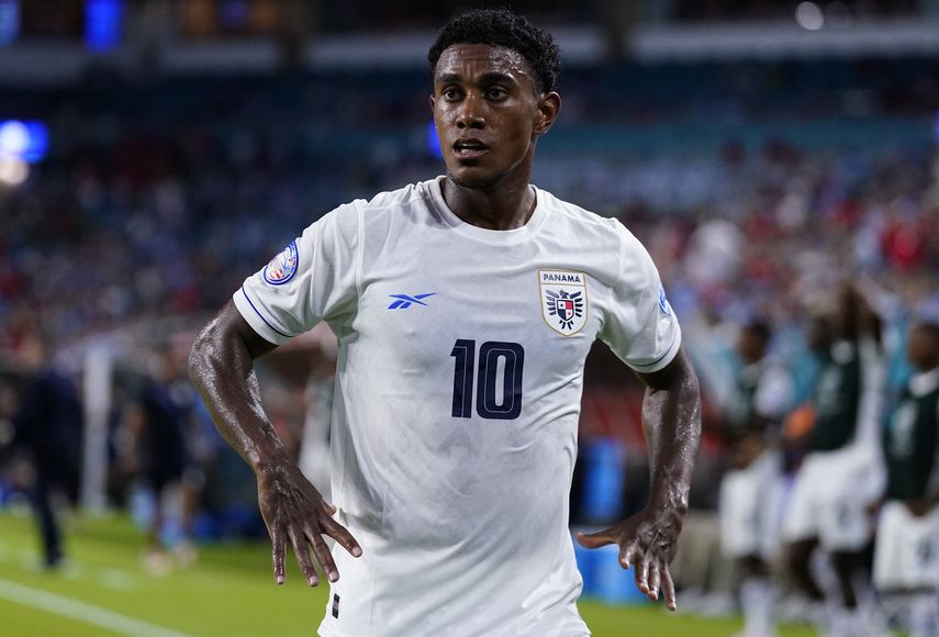 Édgar Bárcenas: No estuvimos preparados a la intensidad que puso Uruguay