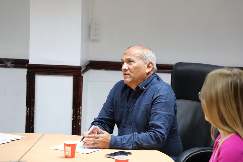 Panamá y EEUU exploran cooperación en política de protección.