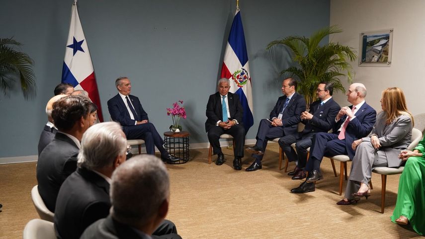 Panamá y República Dominicana conversan sobre comercio, turismo, migración y seguridad