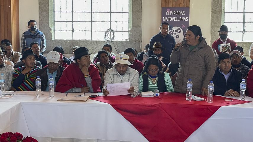 Grupos de indígenas de Ecuador han protestado desde hace más de dos semanas por el alto costo de vida. Estos han marchado pacíficamente por el centro de Quito para pedir la reanudación de las negociaciones suspendidas por el gobierno.