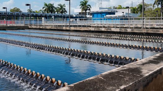 IDAAN pide usar el agua con precaución tras falla eléctrica en la Planta Potabilizadora de Chilibre IDAAN pide usar el agua con precaución tras falla eléctrica en la Planta Potabilizadora de Chilibre