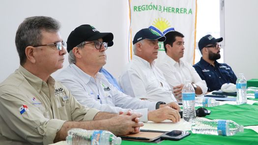 En Azuero, una comisión gubernamental mantiene seguimiento a la crisis de agua