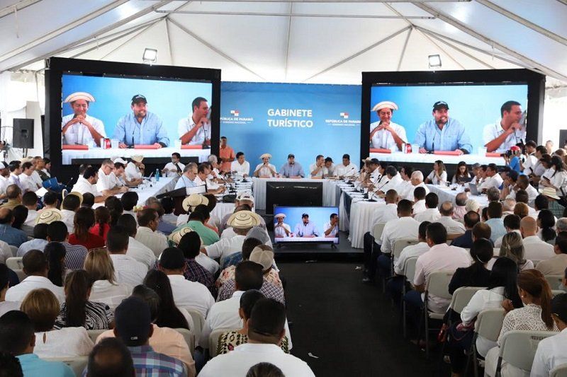 Remozarán estructuras para potenciar el turismo en Pedasí y Tonosí