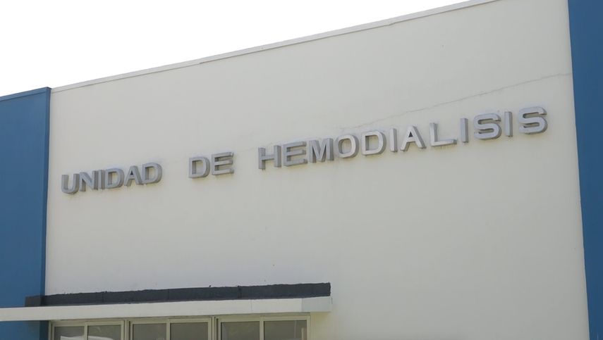 David: Pacientes de hemodiálisis de CSS piden medicamentos