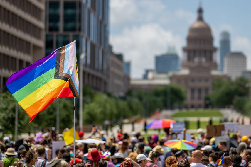 En Texas, Estados Unidos, la legislación prohibirá que los médicos prescriban este tipo de tratamientos, aunque se prevé una excepción para los menores que ya estén en algún tratamiento.