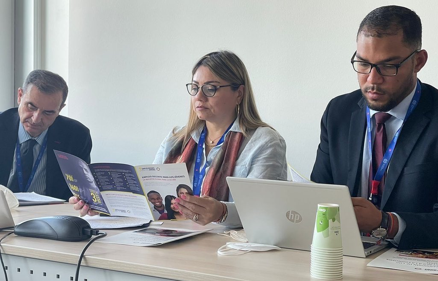 La Ministra de Trabajo y Desarrollo Laboral de Panamá, Doris Zapata Acevedo y su equipo