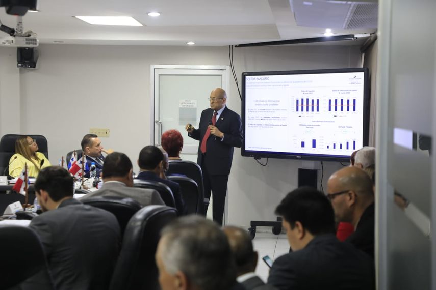 MEF: ¿En qué sectores será distribuido el presupuesto 2024?