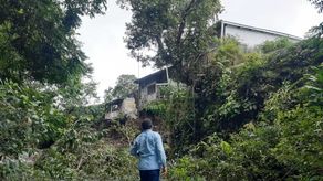 El reciente paso de la tormenta Bonnie dejó cinco viviendas afectadas en Bugaba, por lo cual el MIVIOT realizó una inspección para conocer los detalles del año.