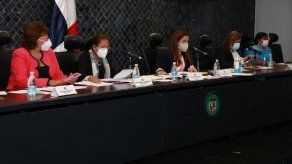 Aprobado en primer debate proyecto que crea y regula la educación en casa