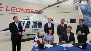 Panamá recibe helicóptero ambulancia por acuerdo con Finmeccanica