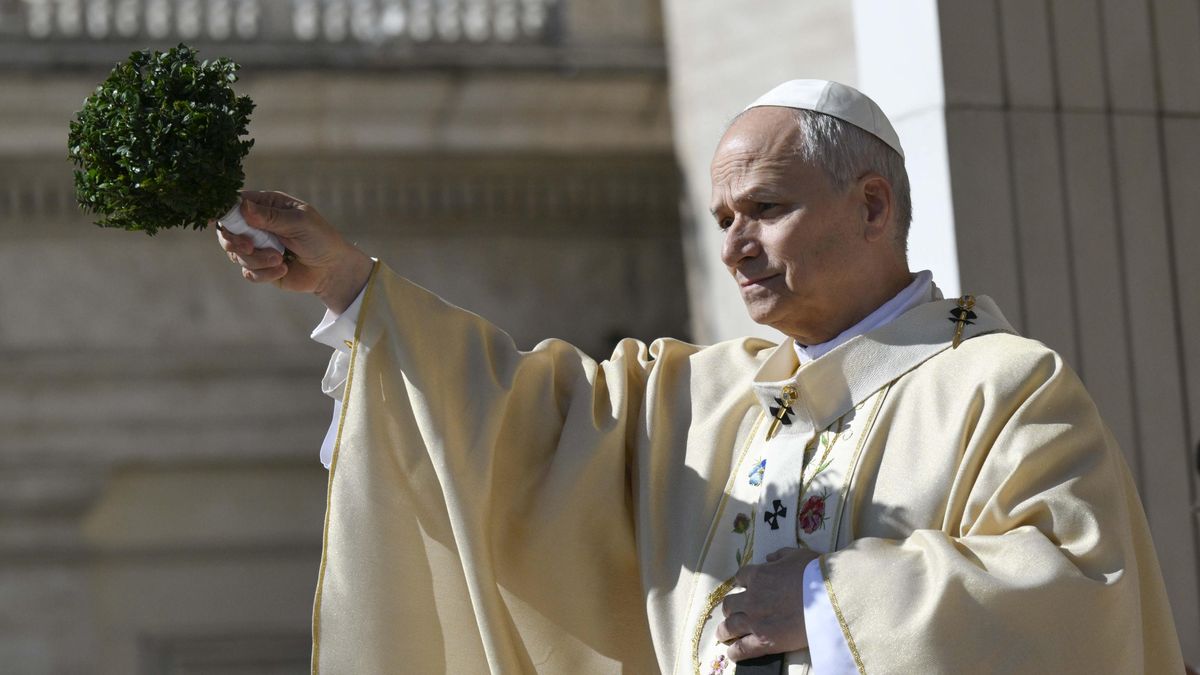 El papa León XIV ha exhortado este sábado a los gobernantes del mundo a contener toda exhibición de fuerza y a sentarse en mesas de diálogo y mediación, durante un acto por la paz en el Vaticano ante el aumento de los conflictos. El papa León XIV ha exhortado este sábado a los gobernantes del mundo a contener toda exhibición de fuerza y a sentarse en mesas de diálogo y mediación, durante un acto por la paz en el Vaticano ante el aumento de los conflictos.