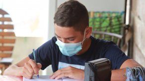 77% de los estudiantes quiere regresar a las escuelas