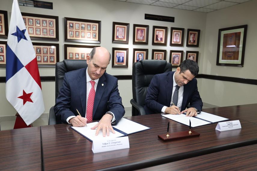 José Antonio Ruiz Blanco asume gerencia general del Aeropuerto Internacional de Tocumen. José Antonio Ruiz Blanco asume gerencia general del Aeropuerto Internacional de Tocumen.